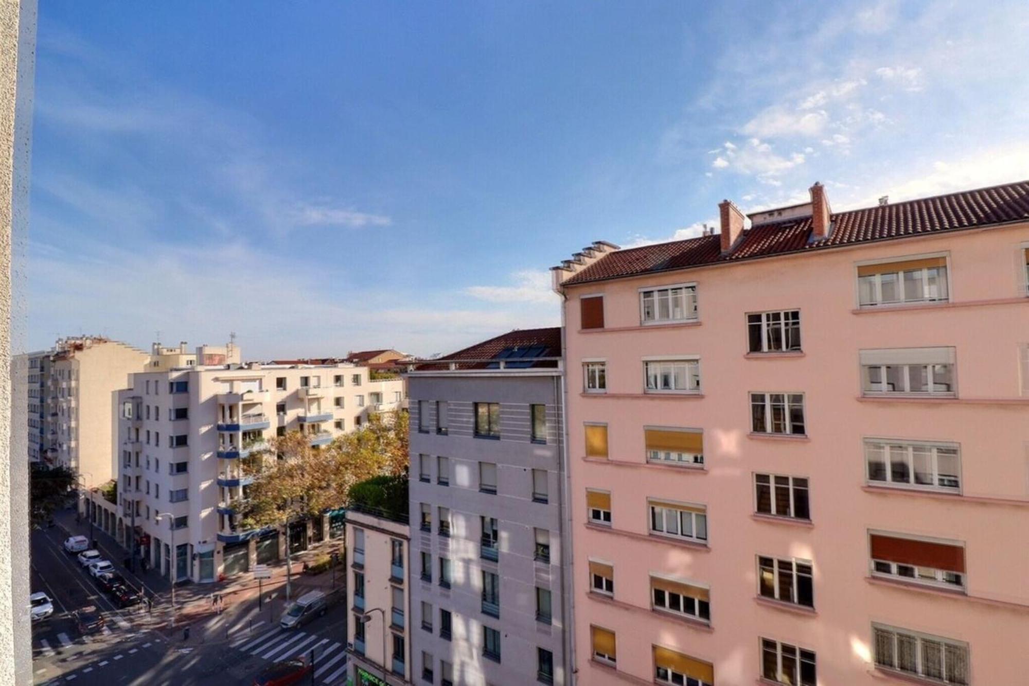La Douce Parenthese - Studio With Garage - Lyon 4Th Екстер'єр фото